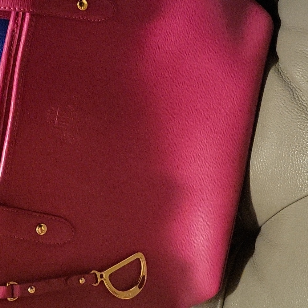 RL tote